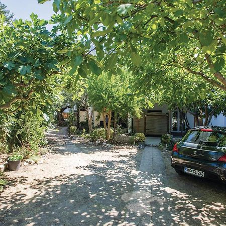 Awesome Apartment In Klek With Kitchen מראה חיצוני תמונה