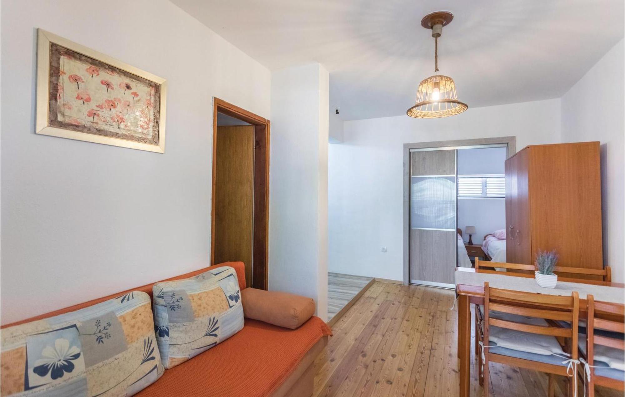 Awesome Apartment In Klek With Kitchen מראה חיצוני תמונה