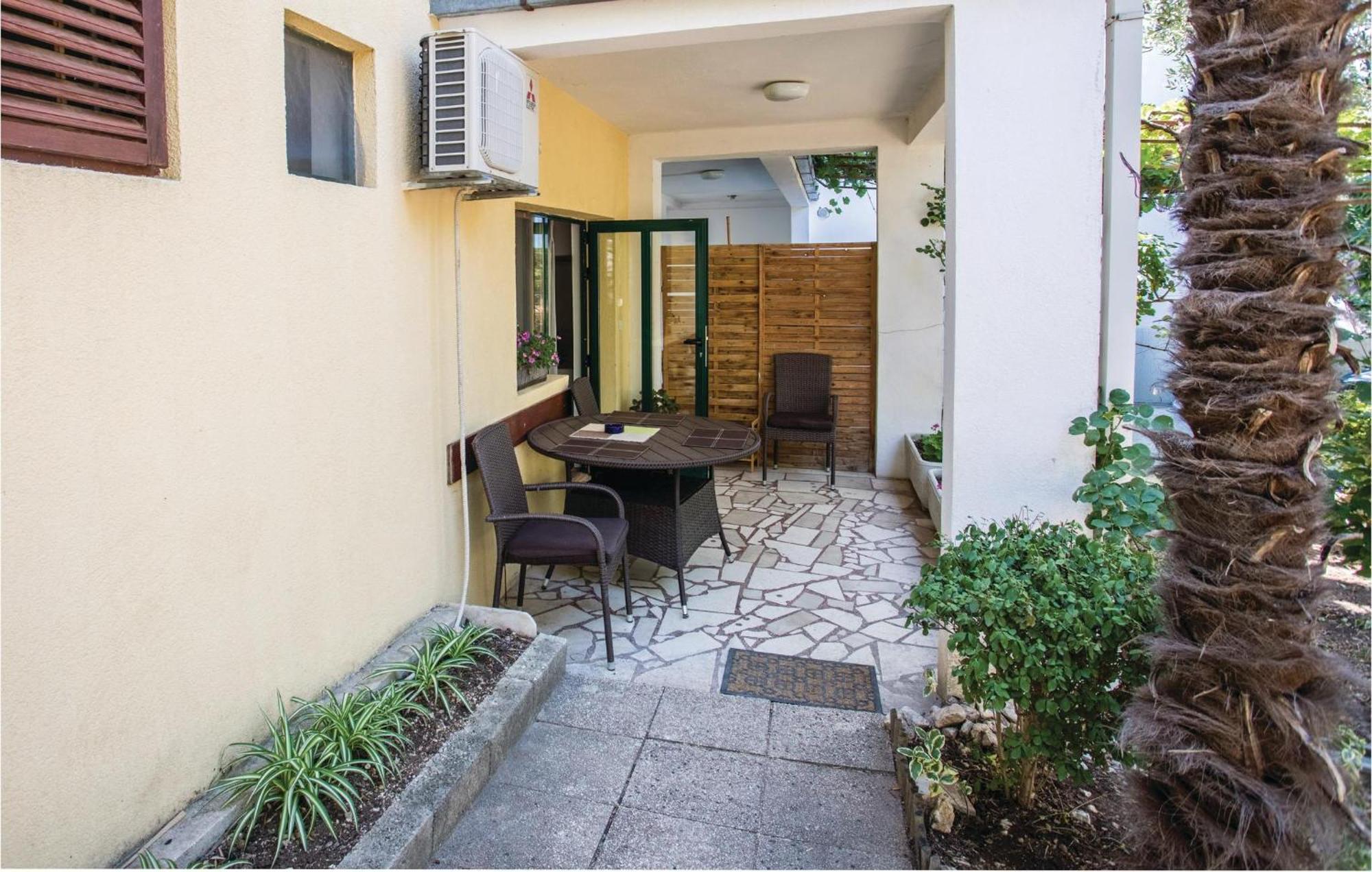 Awesome Apartment In Klek With Kitchen מראה חיצוני תמונה